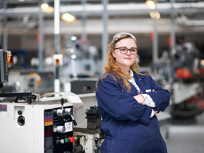 Produktionstechnolog/in in der Fertigung